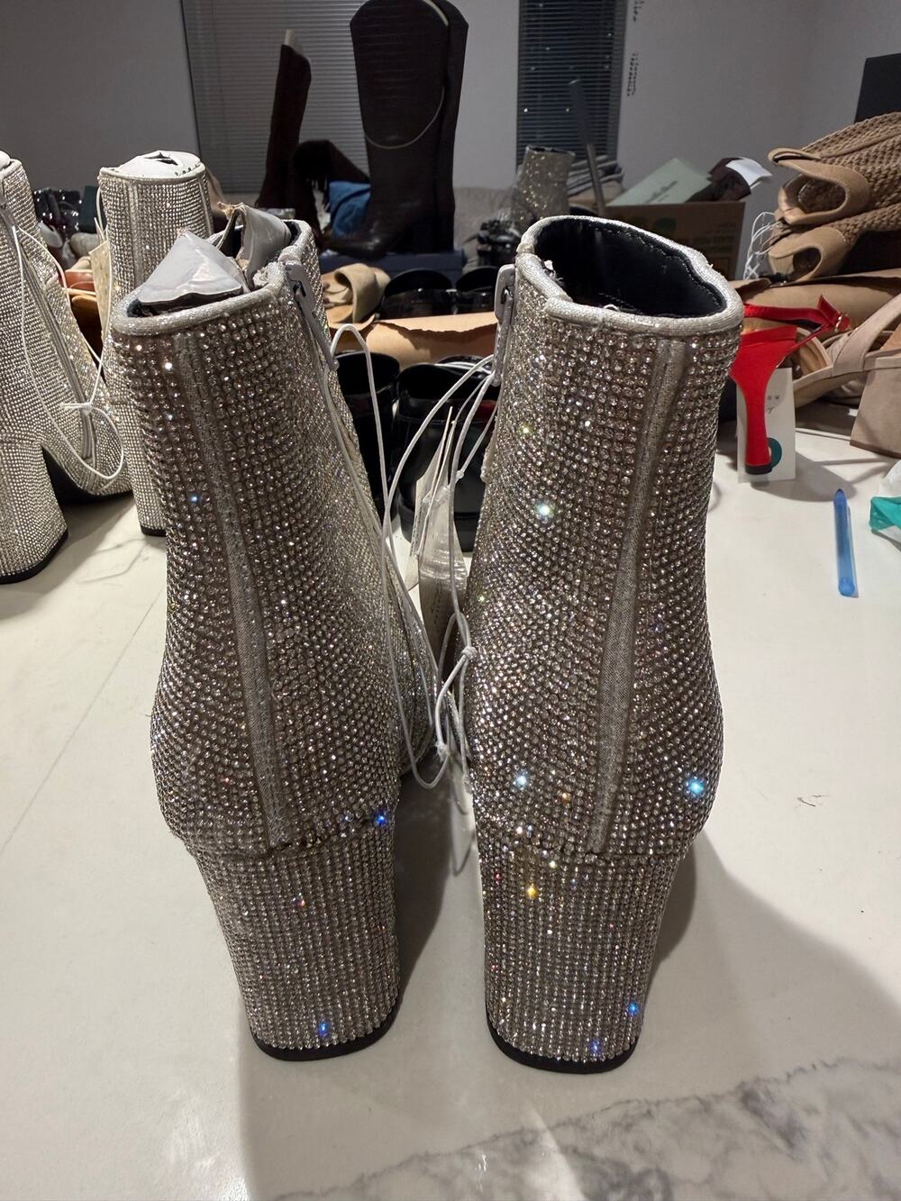 A New Day Anchor boots 6.5